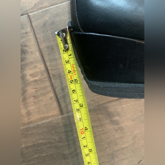 Women Pegabo leather boots with side zipper. - Picture 4 of 5